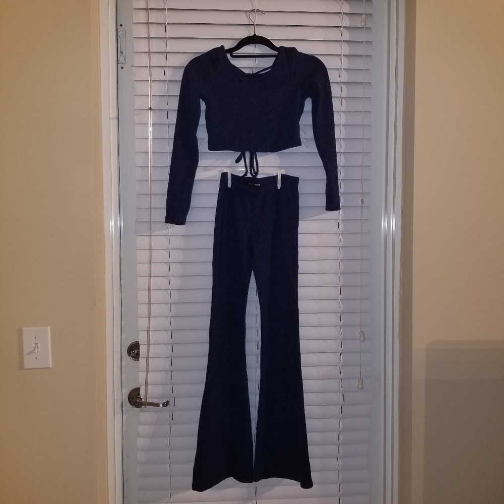 2 PIECE SET
